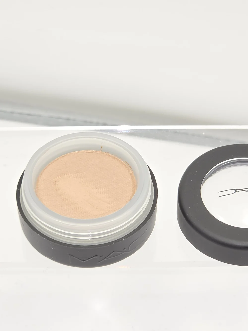 VINTAGE 1990s RARE MAC EYESHADOW - 